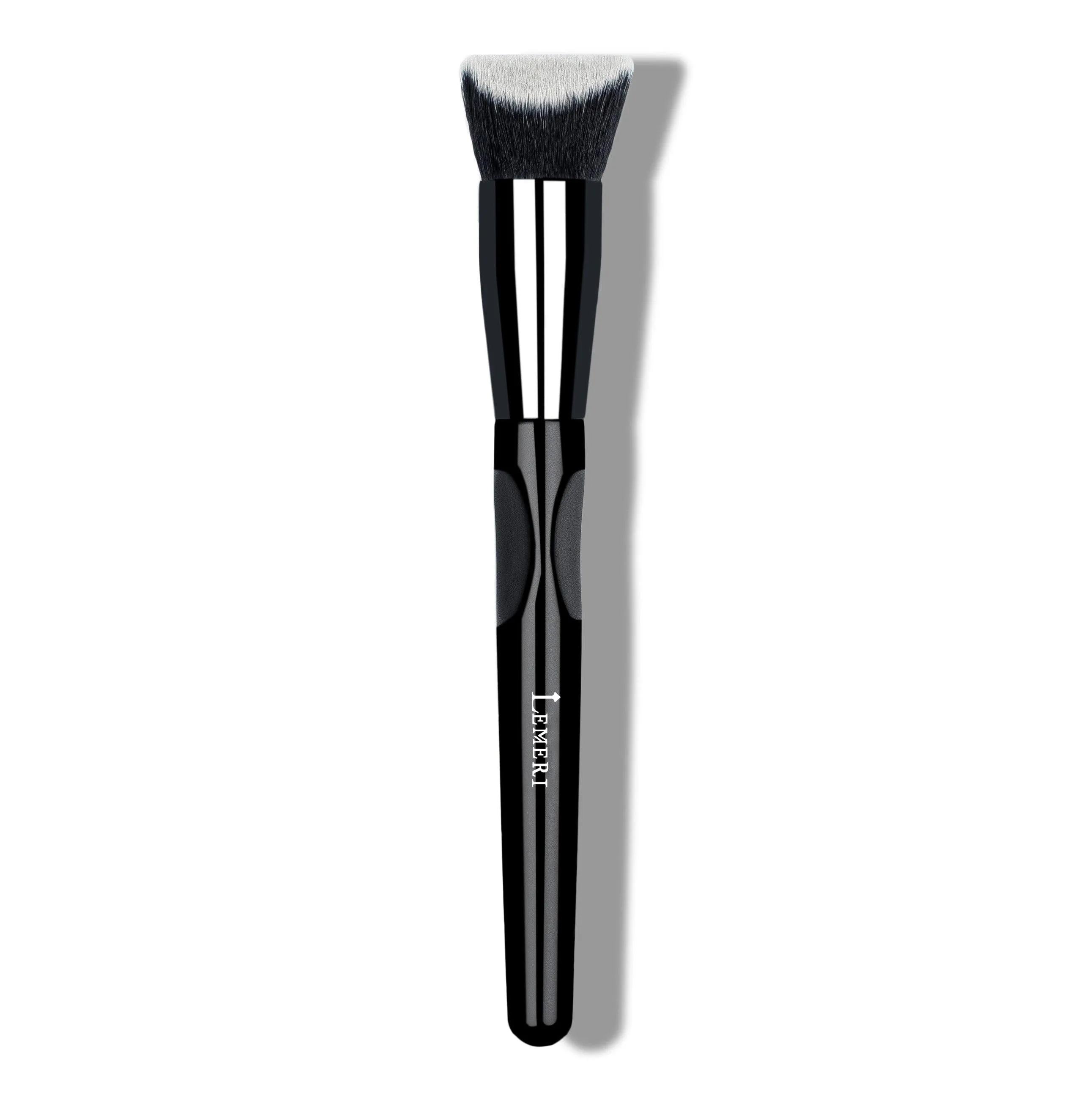 Angled Kabuki Brush M13