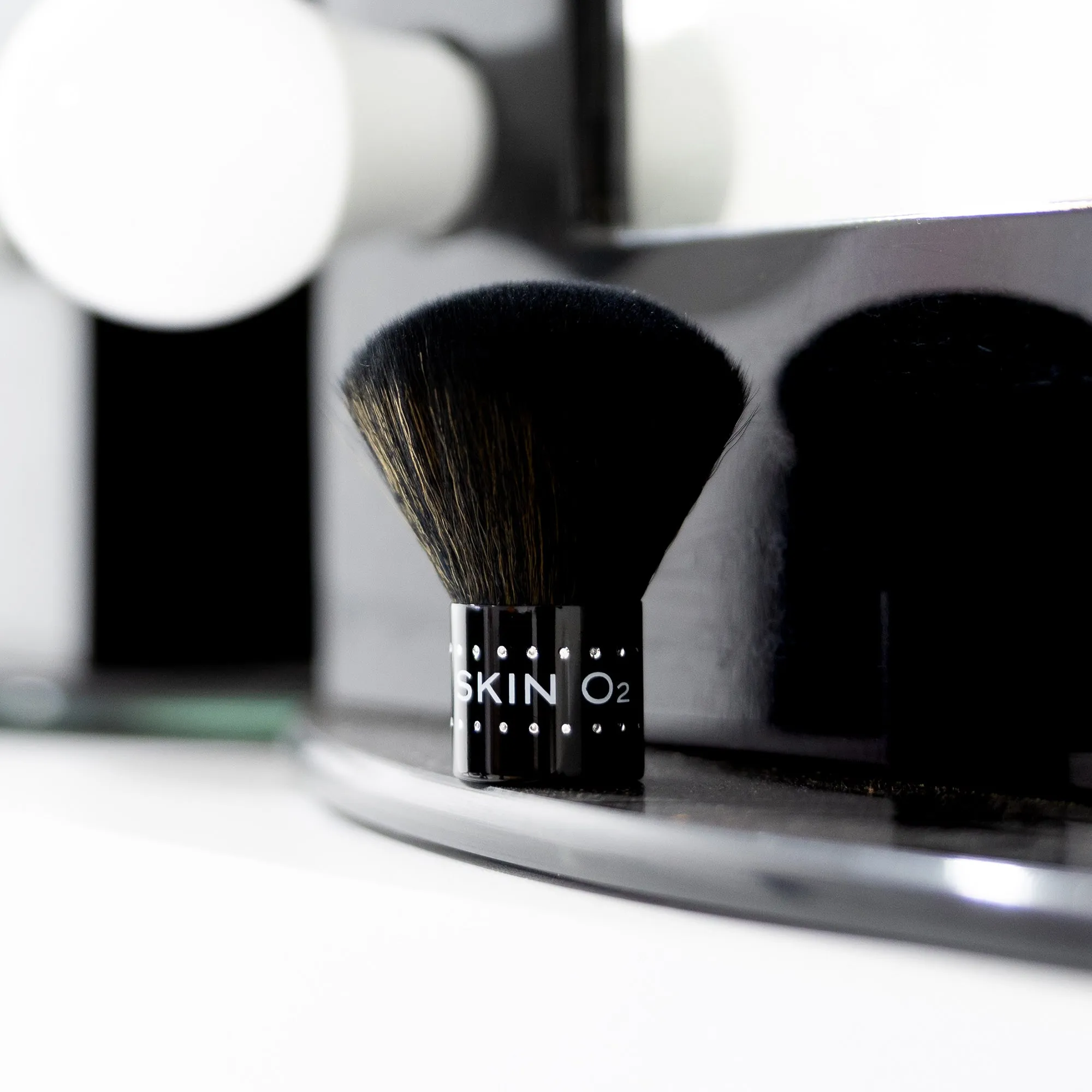 Vegan Glam Kabuki Brush